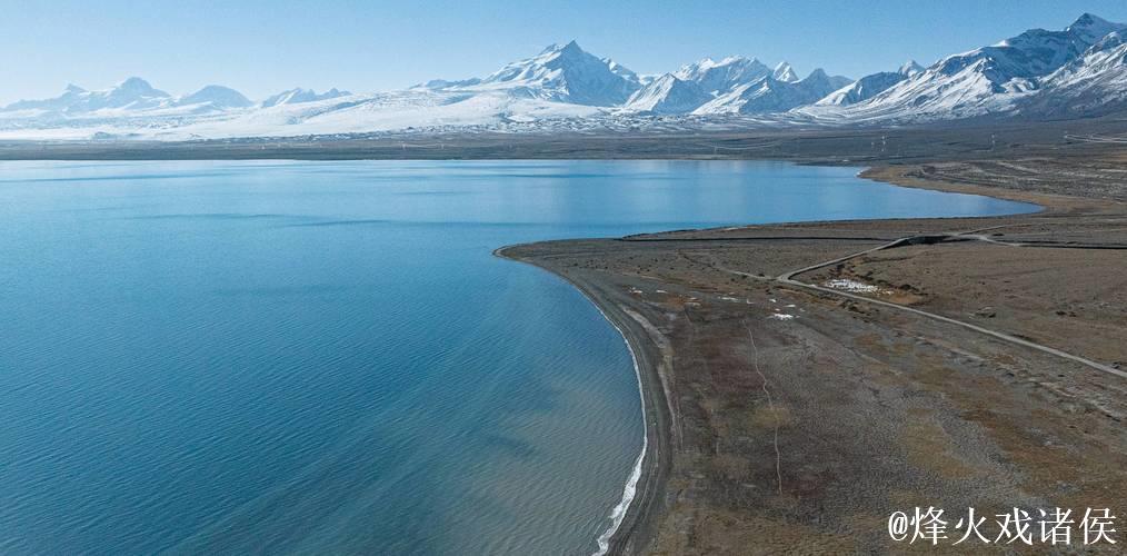 美丽中国丨西藏：鸟瞰蔚蓝佩枯错