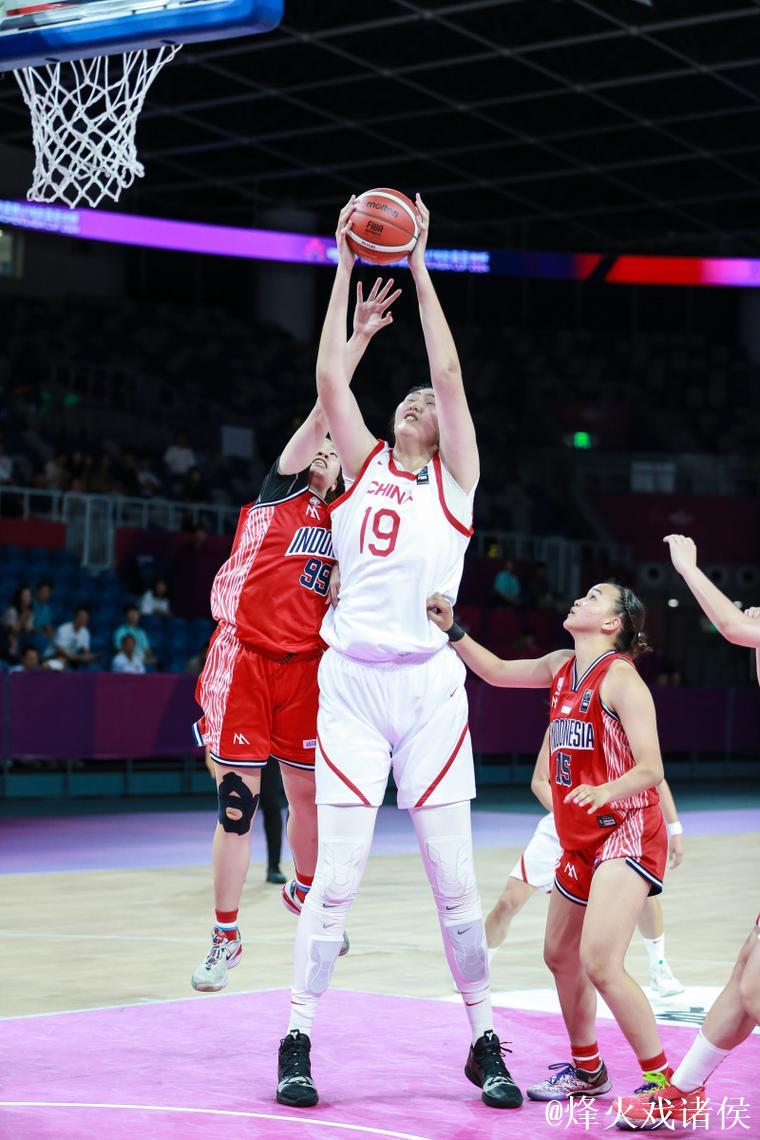 女篮亚洲杯-张子宇18分 中国女篮大胜韩国夺得季军